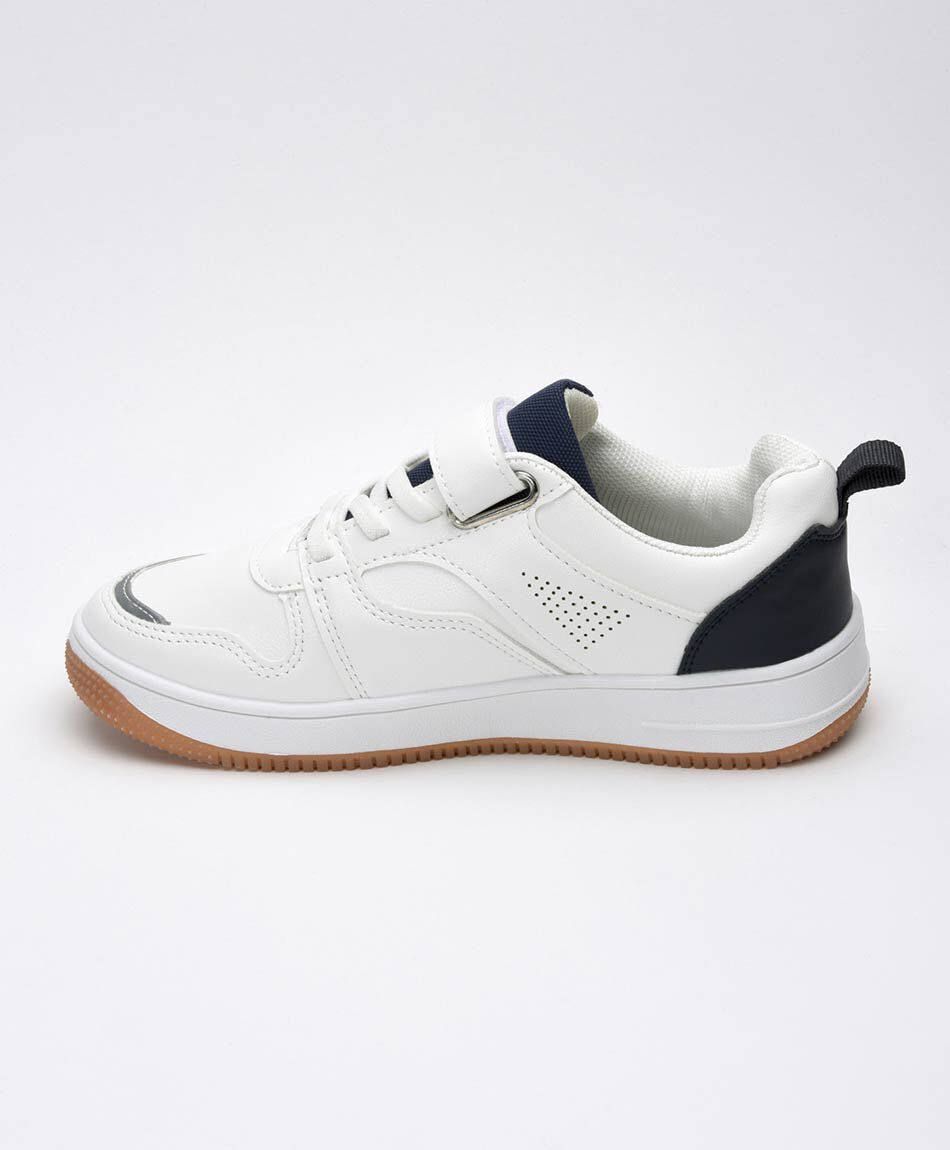 Zapatillas infantil puntos calado