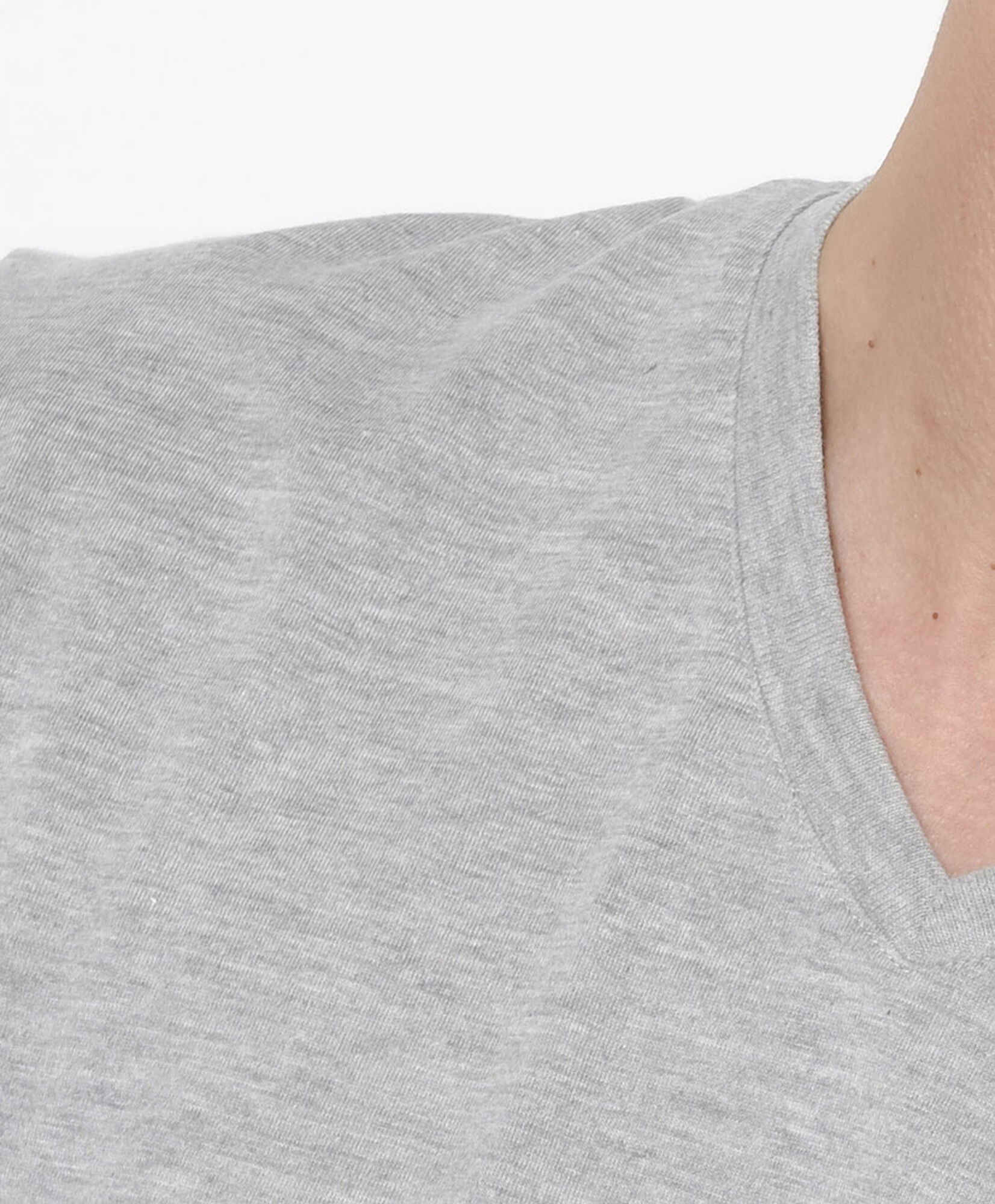 Camiseta hombre gris Camiseta hombre gris