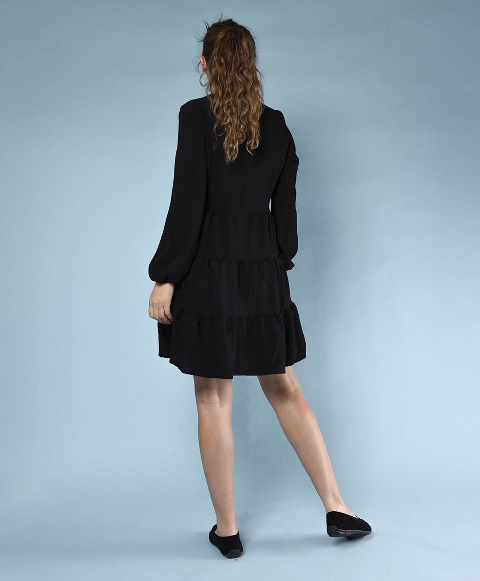 Vestido corto manga larga Vestido corto manga larga