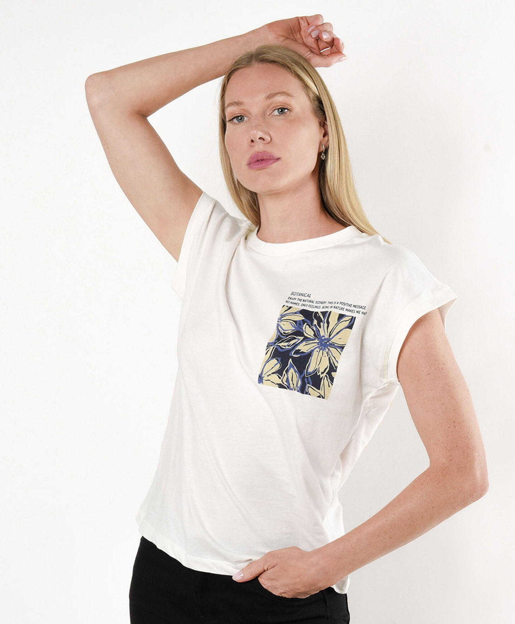 Polera mujer cuadro botanical Polera mujer cuadro botanical
