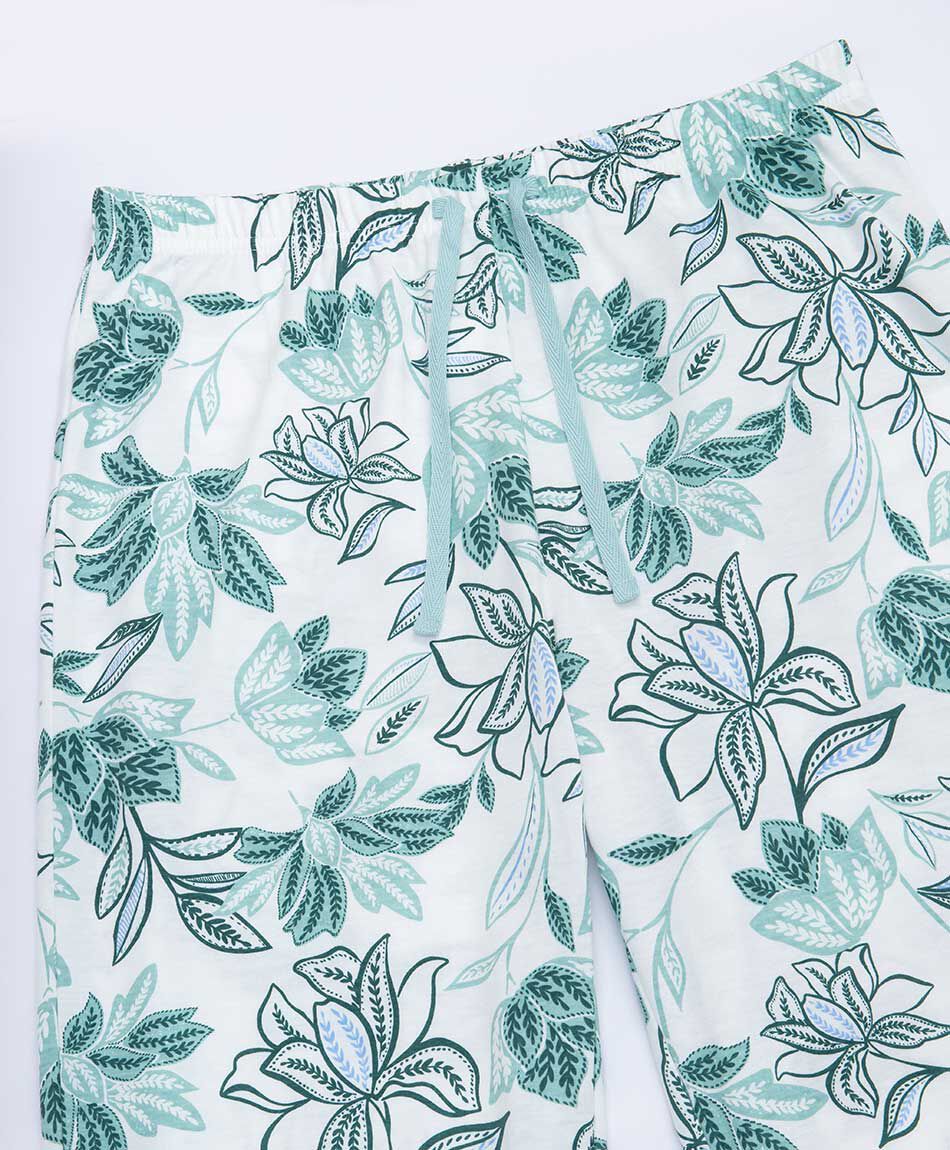 Pijama mujer dise&ntilde;o floreado cian