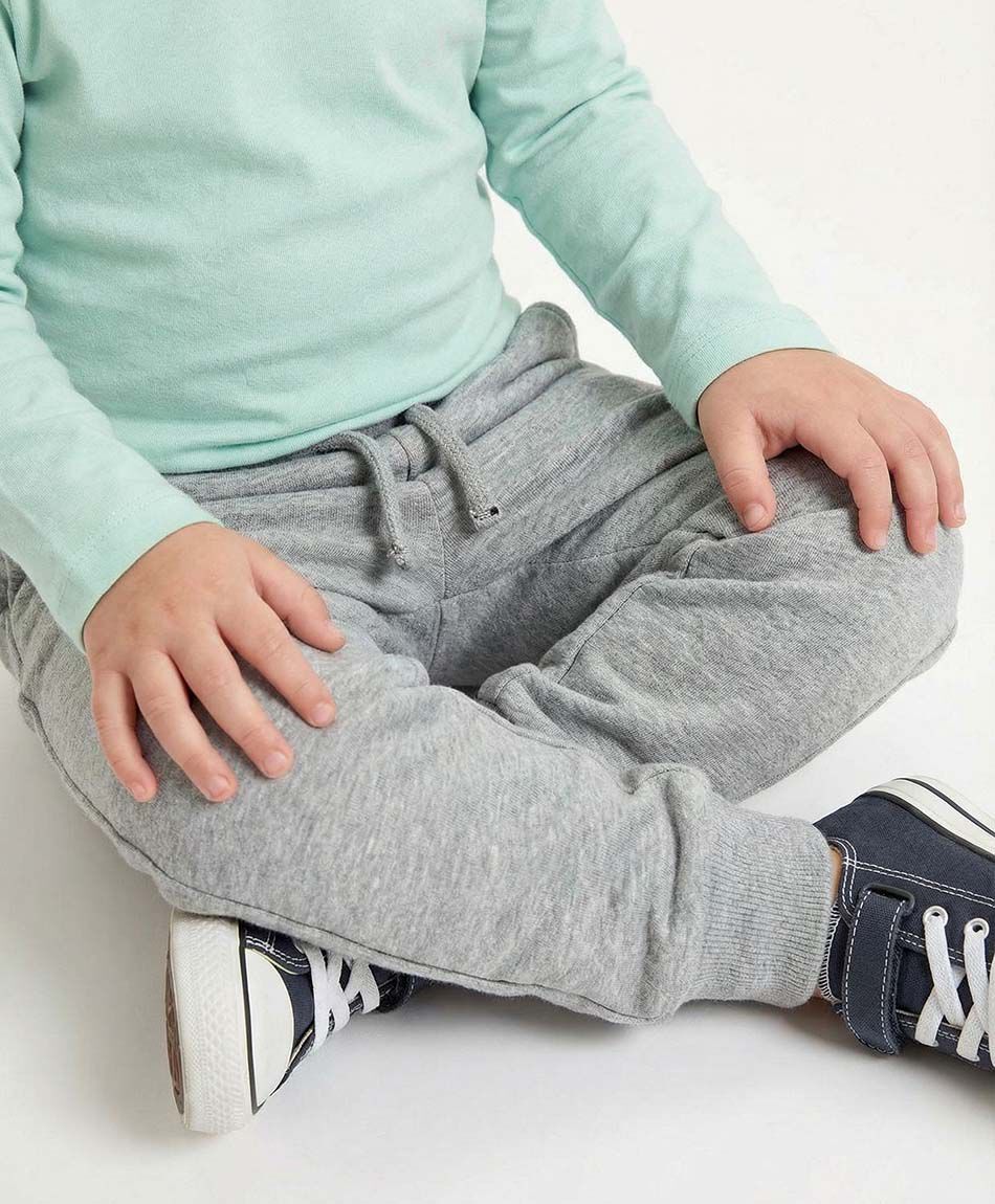 Pantal&oacute;n de buzo beb&eacute; b&aacute;sico