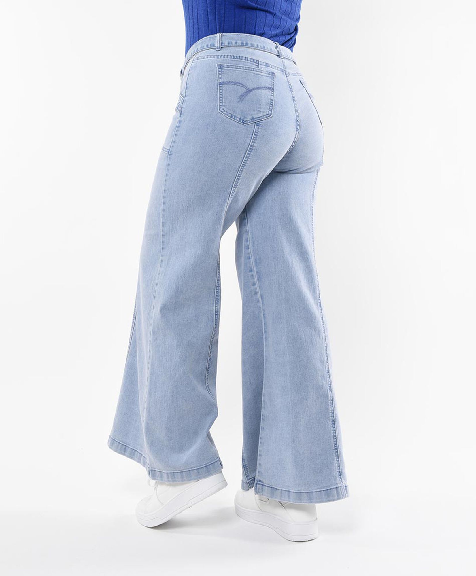 Jeans mujer cinturón tiro alto Jeans mujer cinturón tiro alto