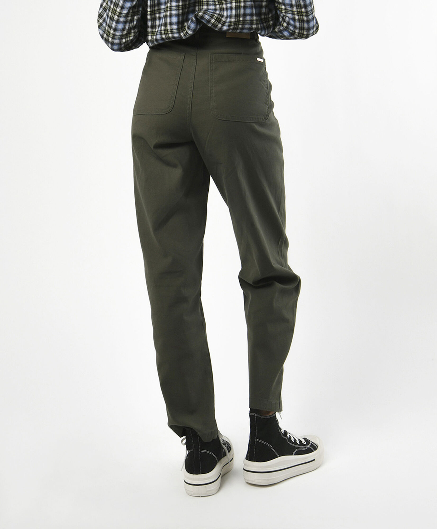Pantalón mujer twill bolsillos Pantalón mujer twill bolsillos