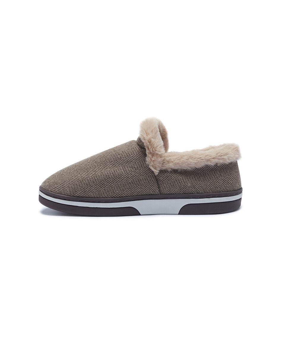 Pantufla hombre chiporro caf&eacute;