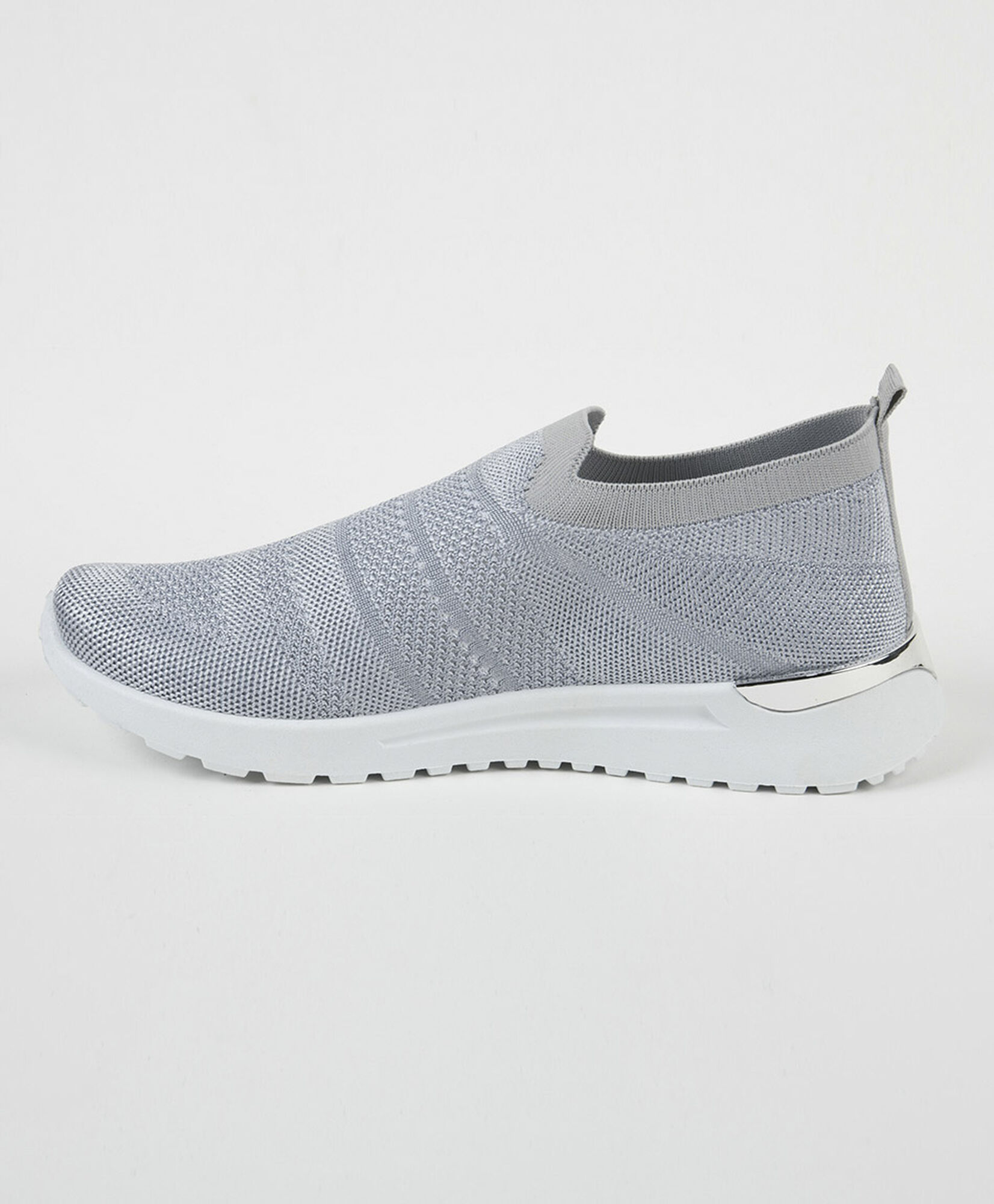 Zapatilla mujer elasticada Zapatilla mujer elasticada