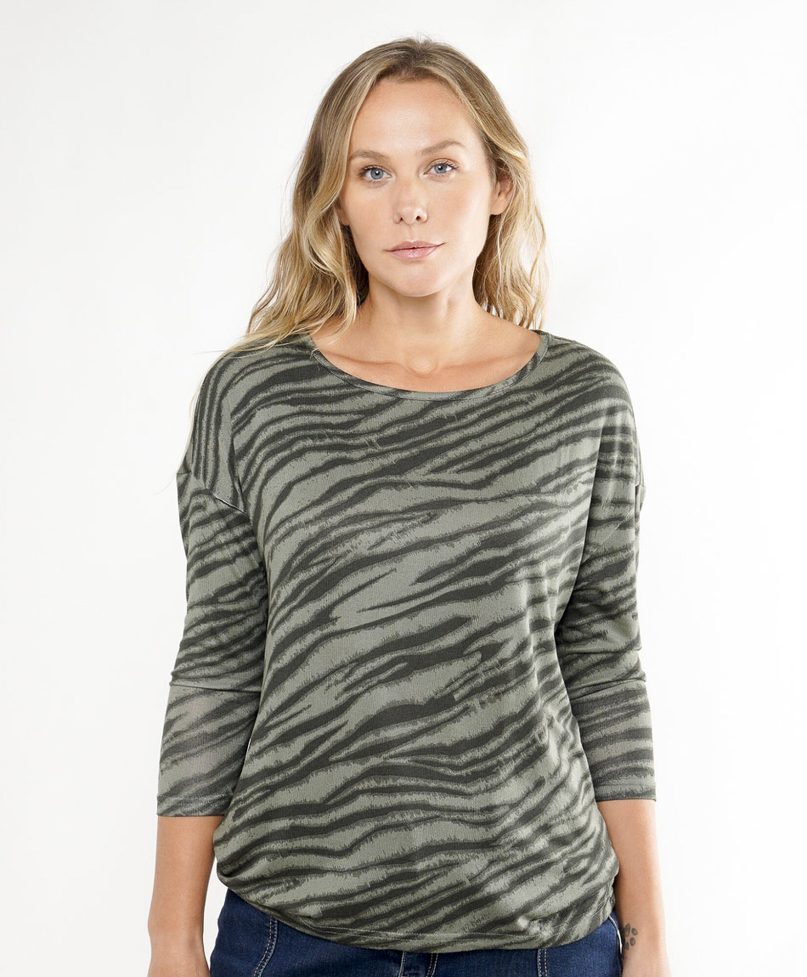 Polera mujer animal print Polera mujer animal print