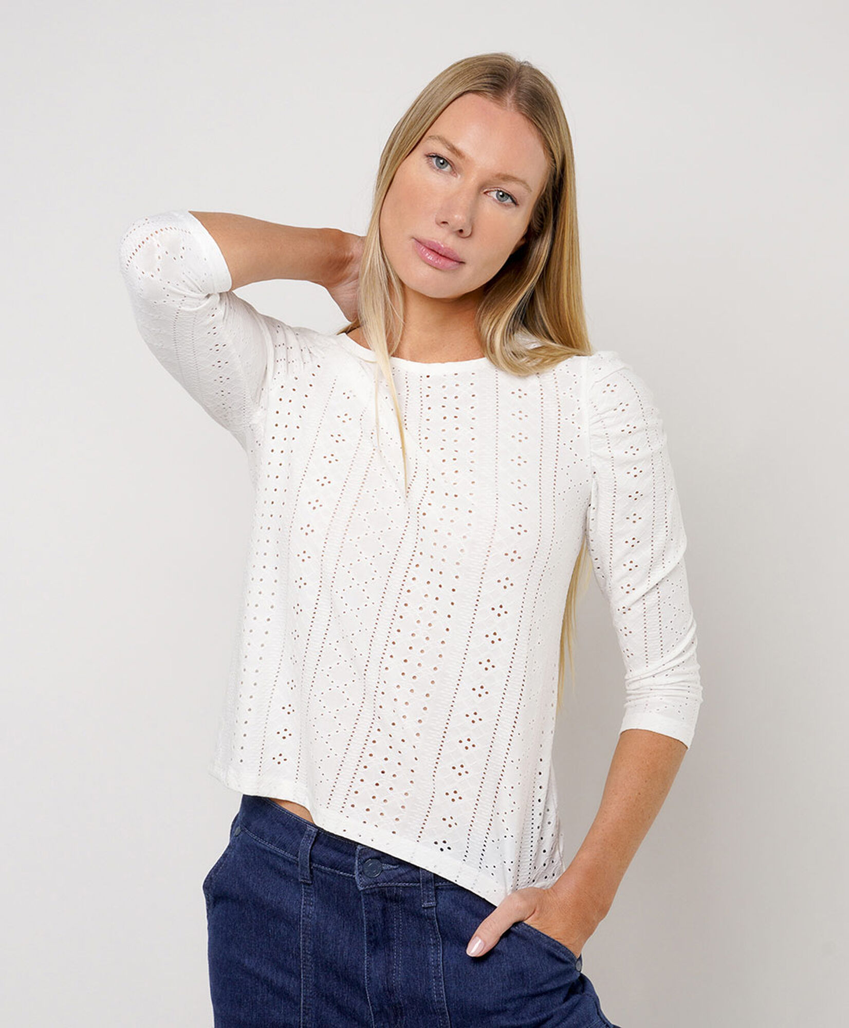 Polera mujer diseño puntos calados Polera mujer diseño puntos calados