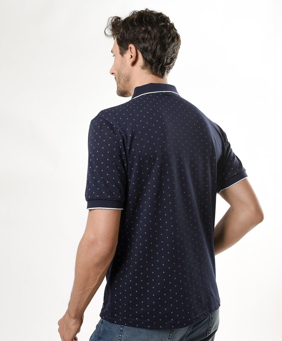 Polera hombre figuras cuello piqu&eacute;