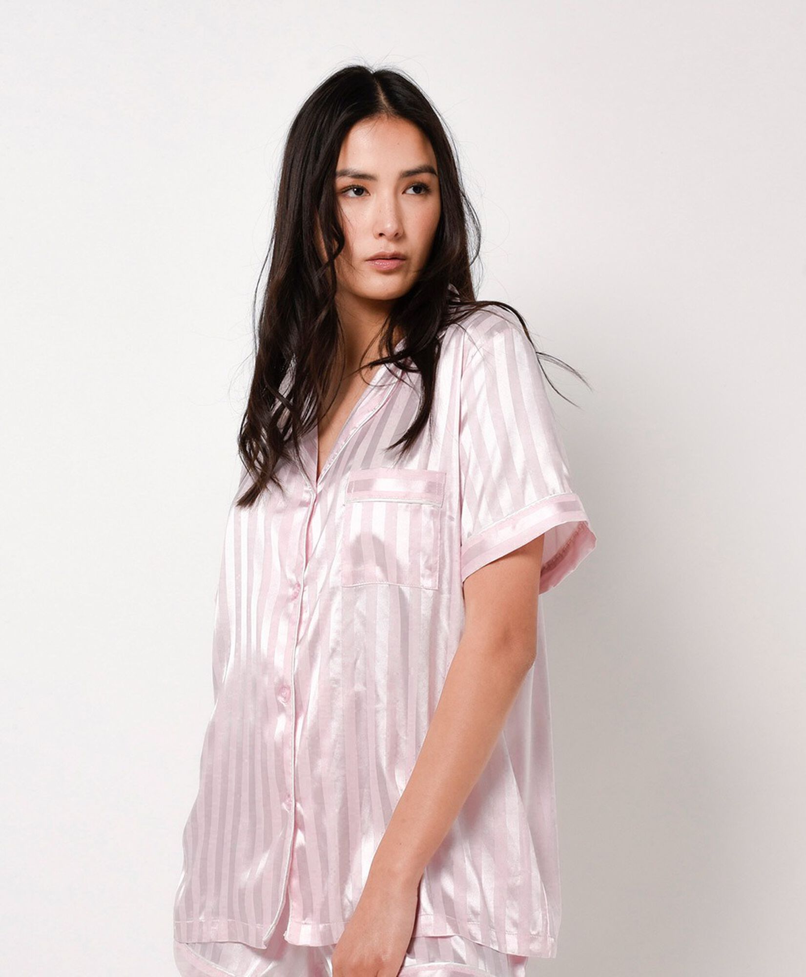 Pijama mujer camisero líneas estilo satín Pijama mujer camisero líneas estilo satín