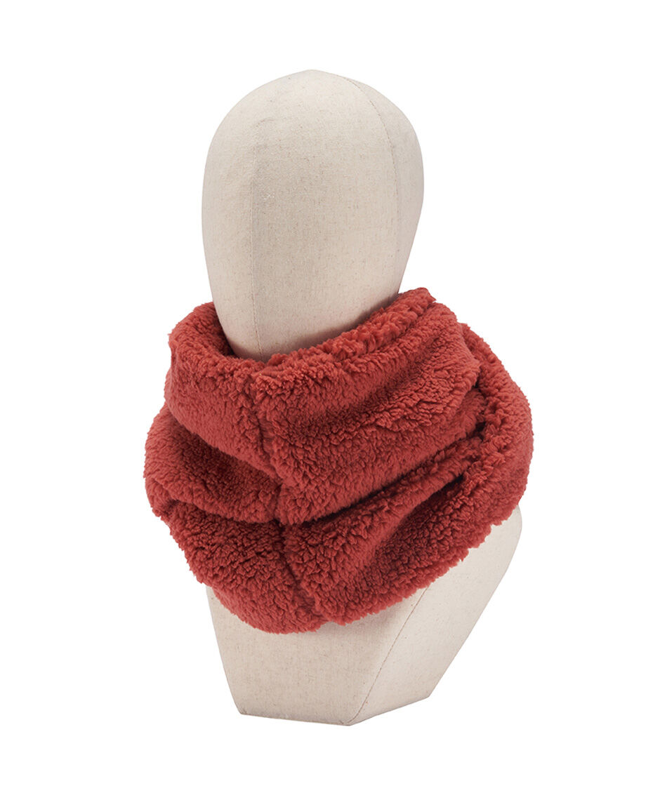 Cuello mujer corderito