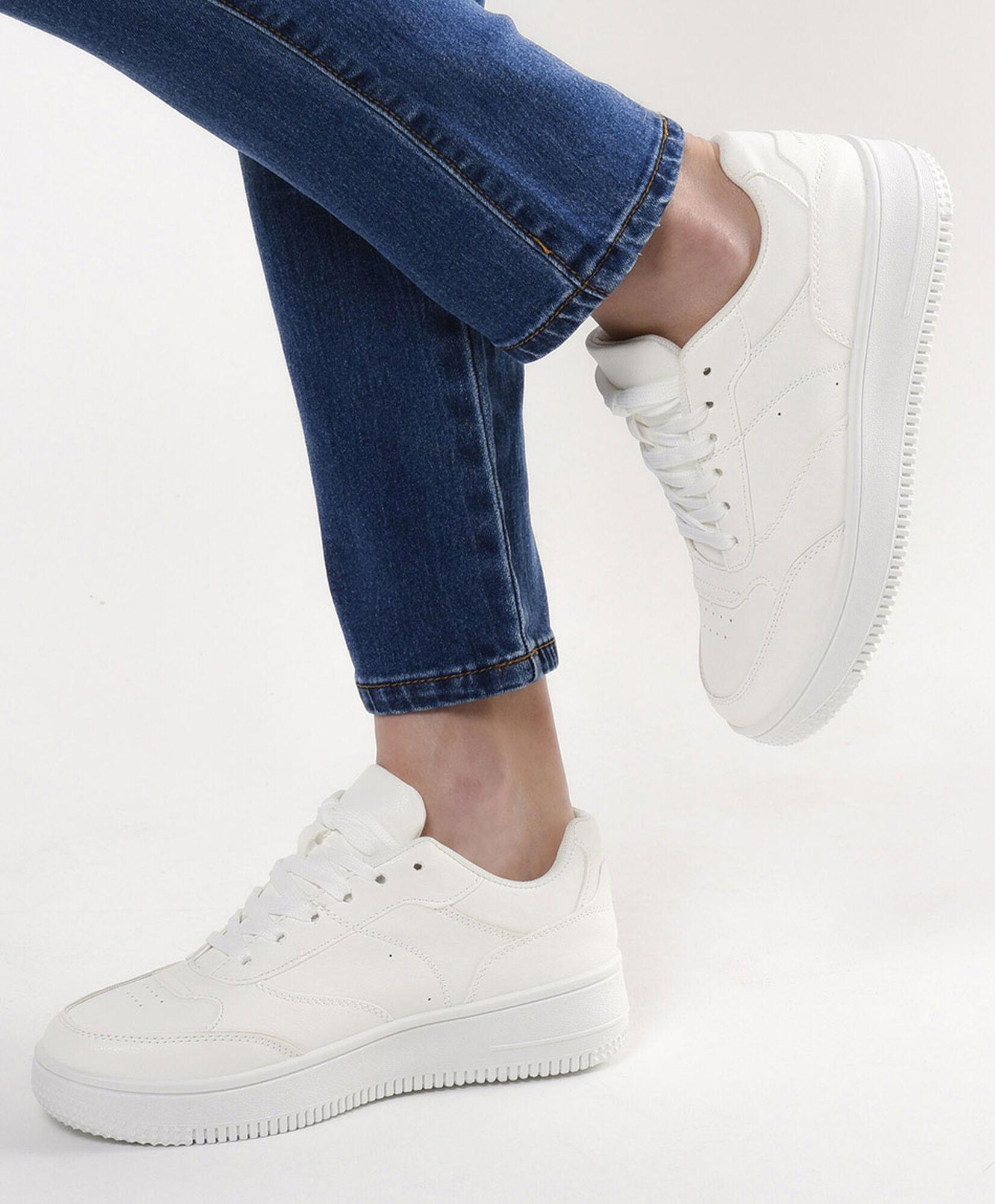 Zapatilla mujer blanca urbana Zapatilla mujer blanca urbana