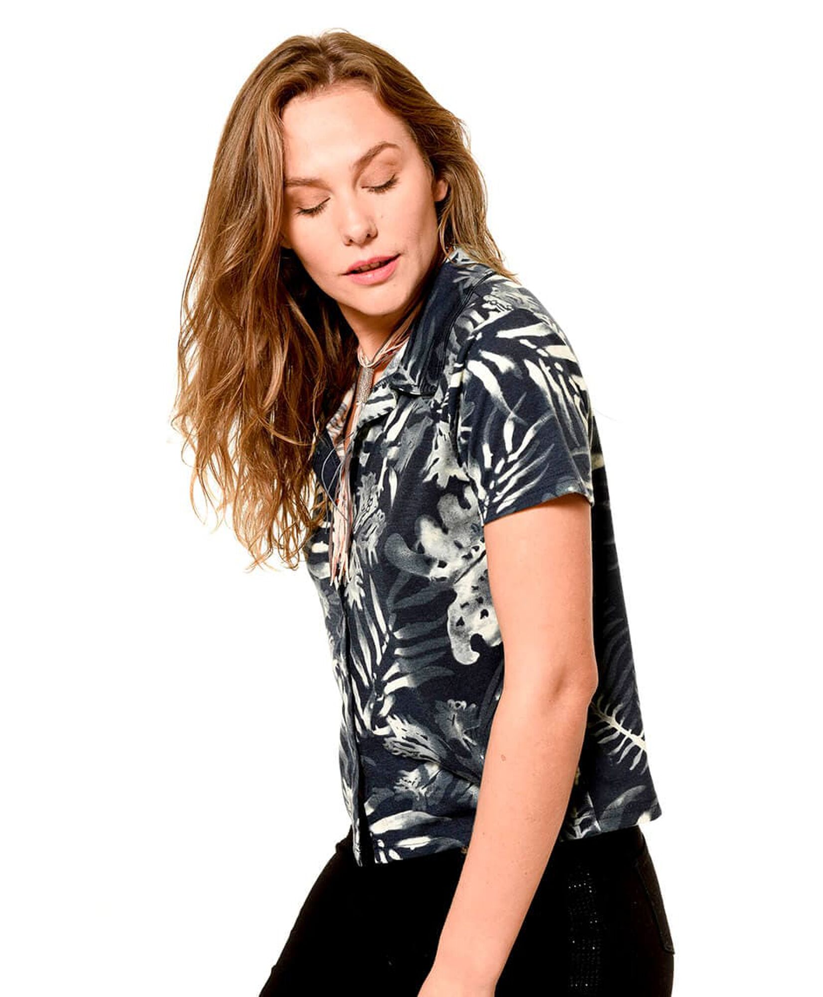 Blusa estampado tropical TRICOT
