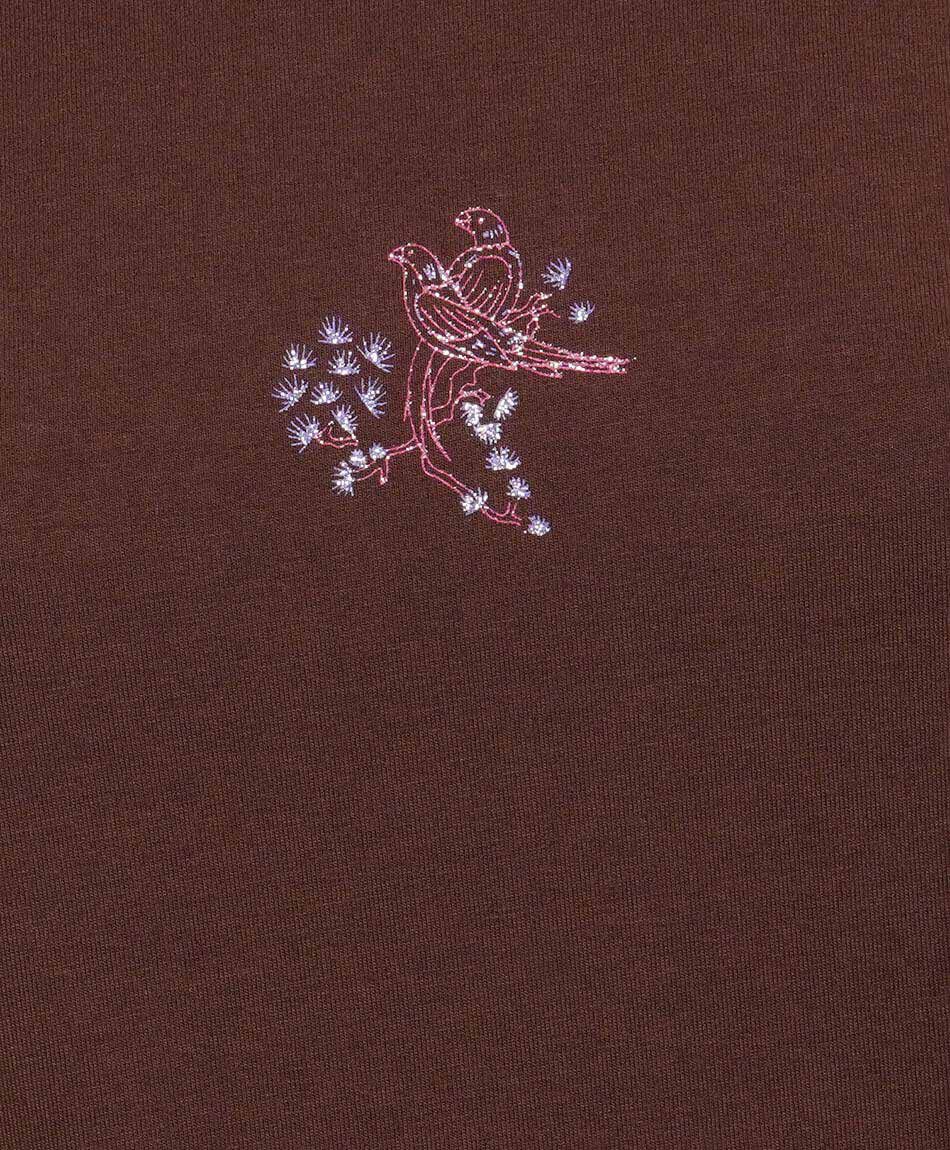 Polera mujer pajaros bordados