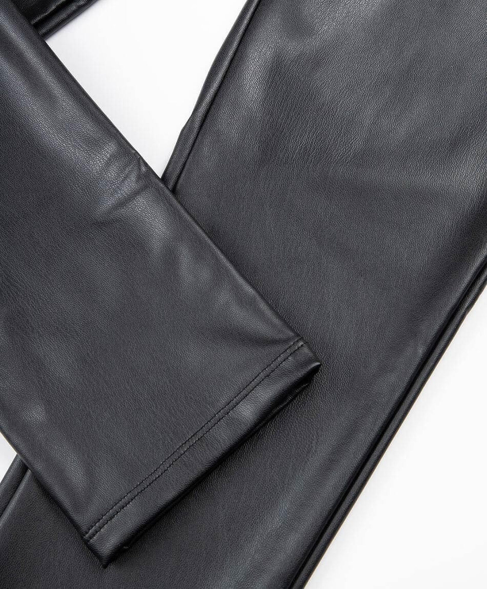 Leggins niña cuerina Leggins niña cuerina