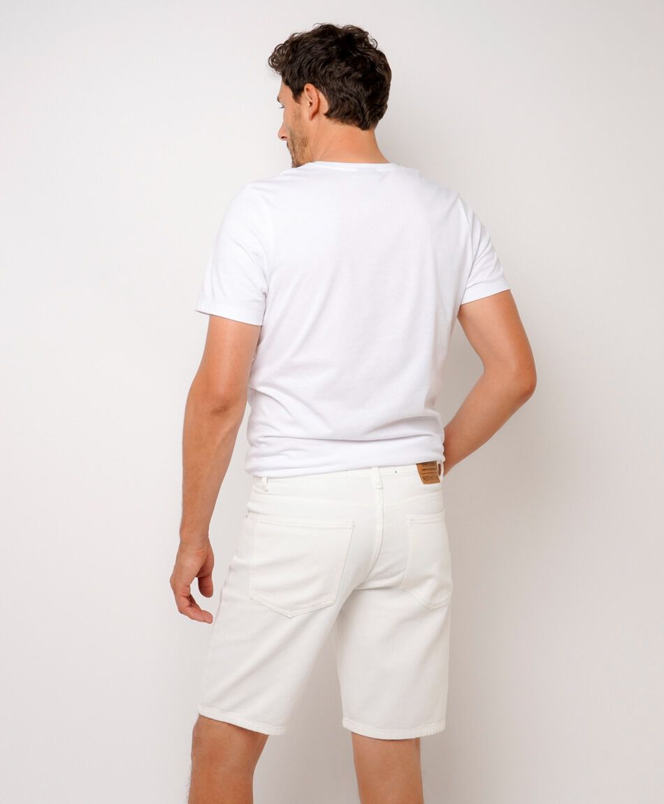 Bermuda hombre blanca