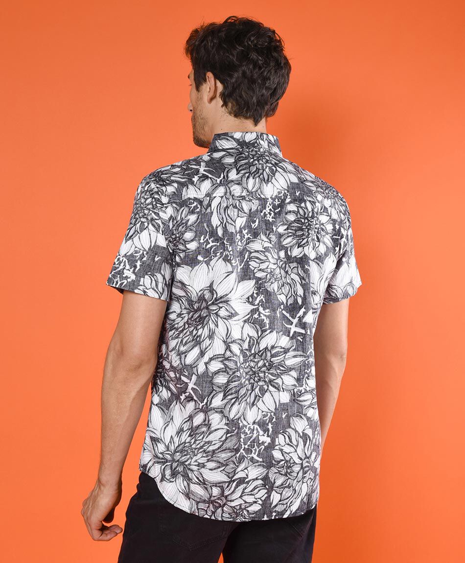 Camisa flores manga corta
