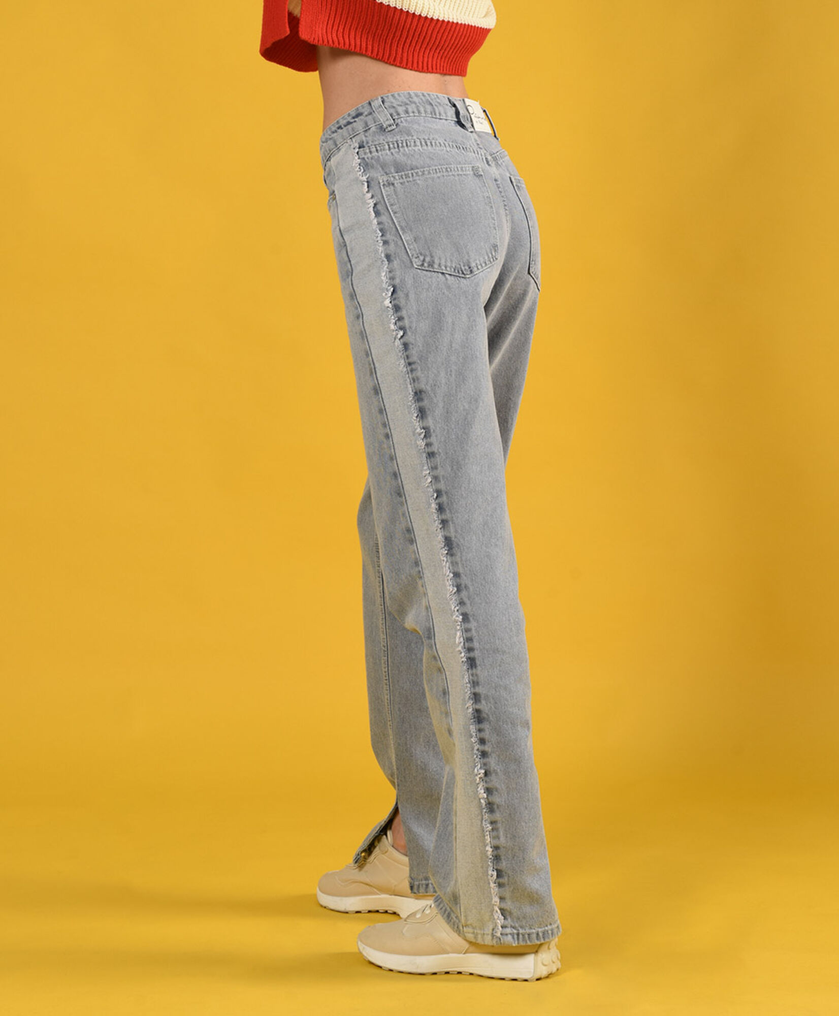 Jeans bicolor detalle Jeans bicolor detalle