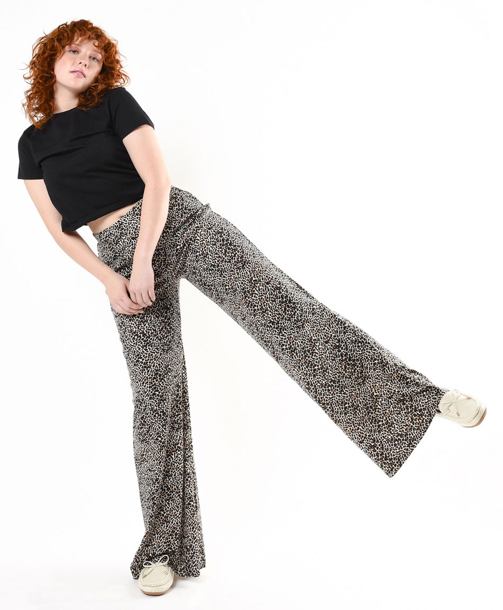 Pantalón mujer animal print wide Pantalón mujer animal print wide