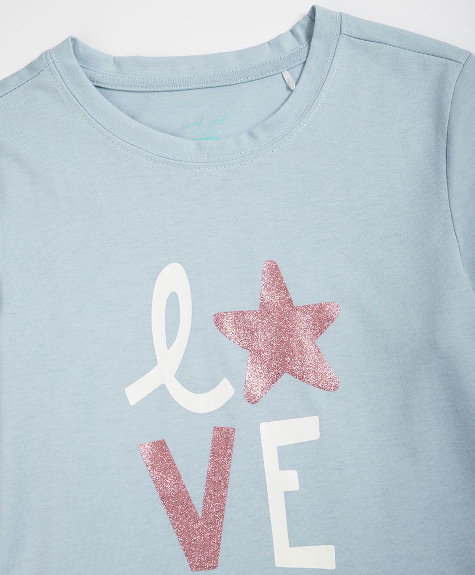 Polera ni&ntilde;a estampado love