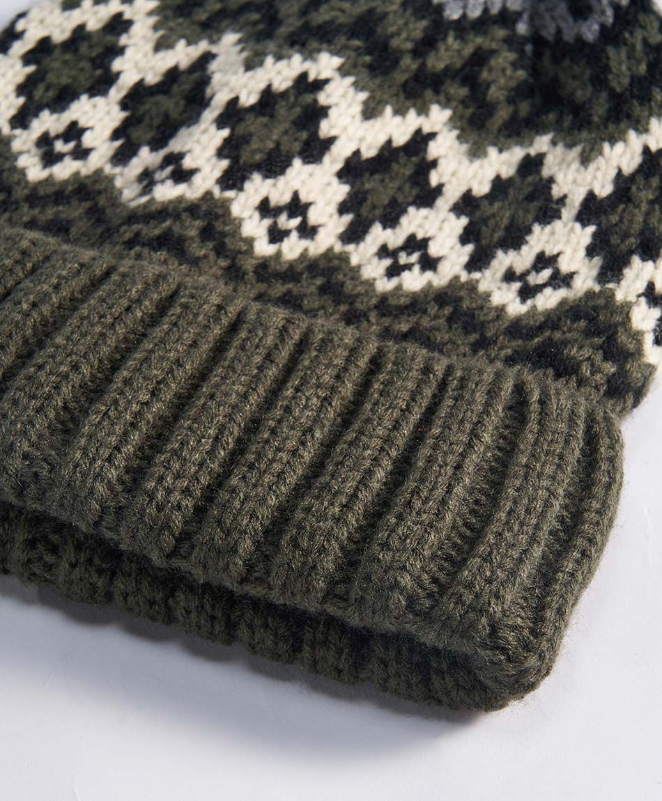 Gorro hombre estilo monta&ntilde;a