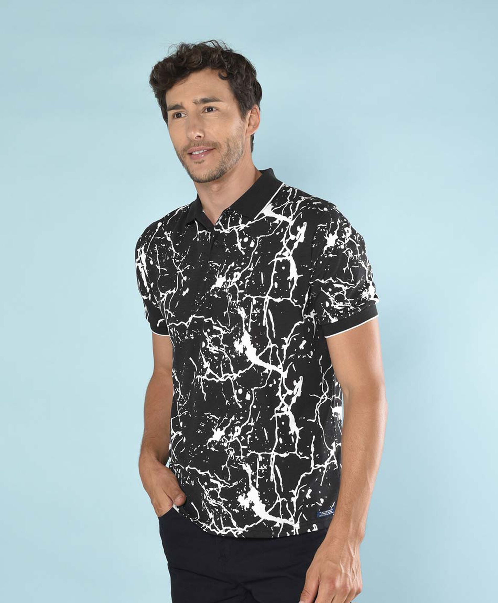 Polera hombre piqué blanco y negro Polera hombre piqué blanco y negro