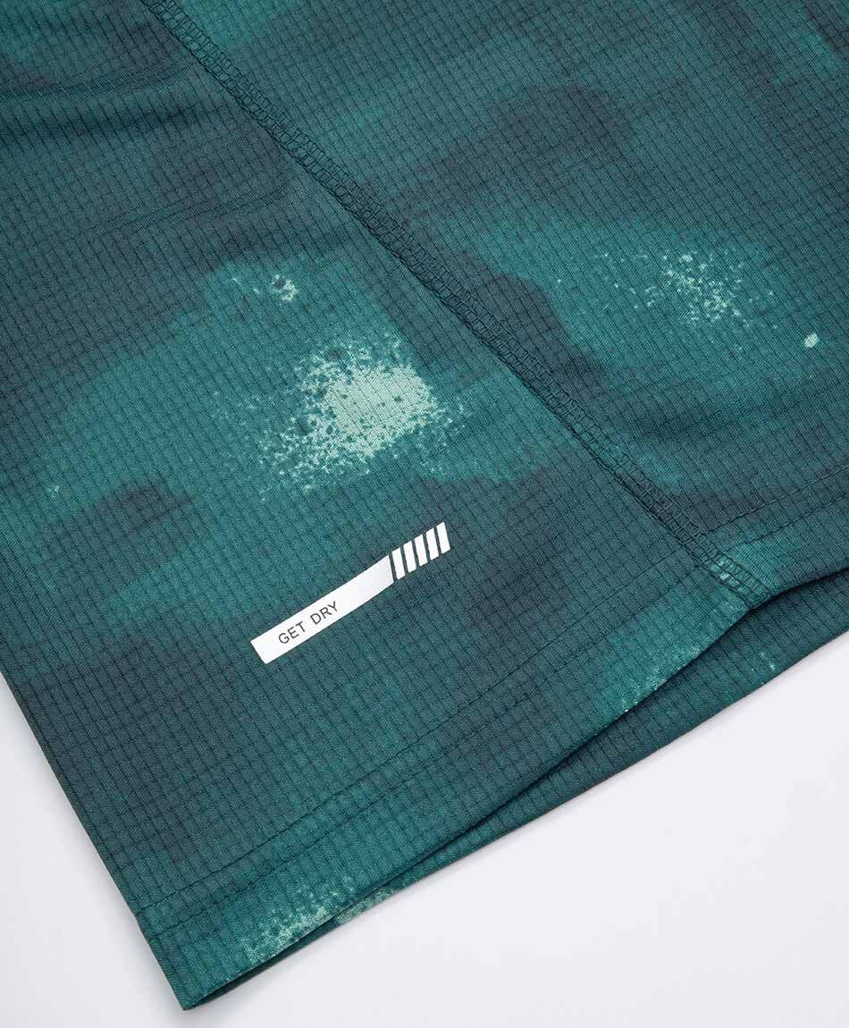 Polera deportiva hombre contraste green
