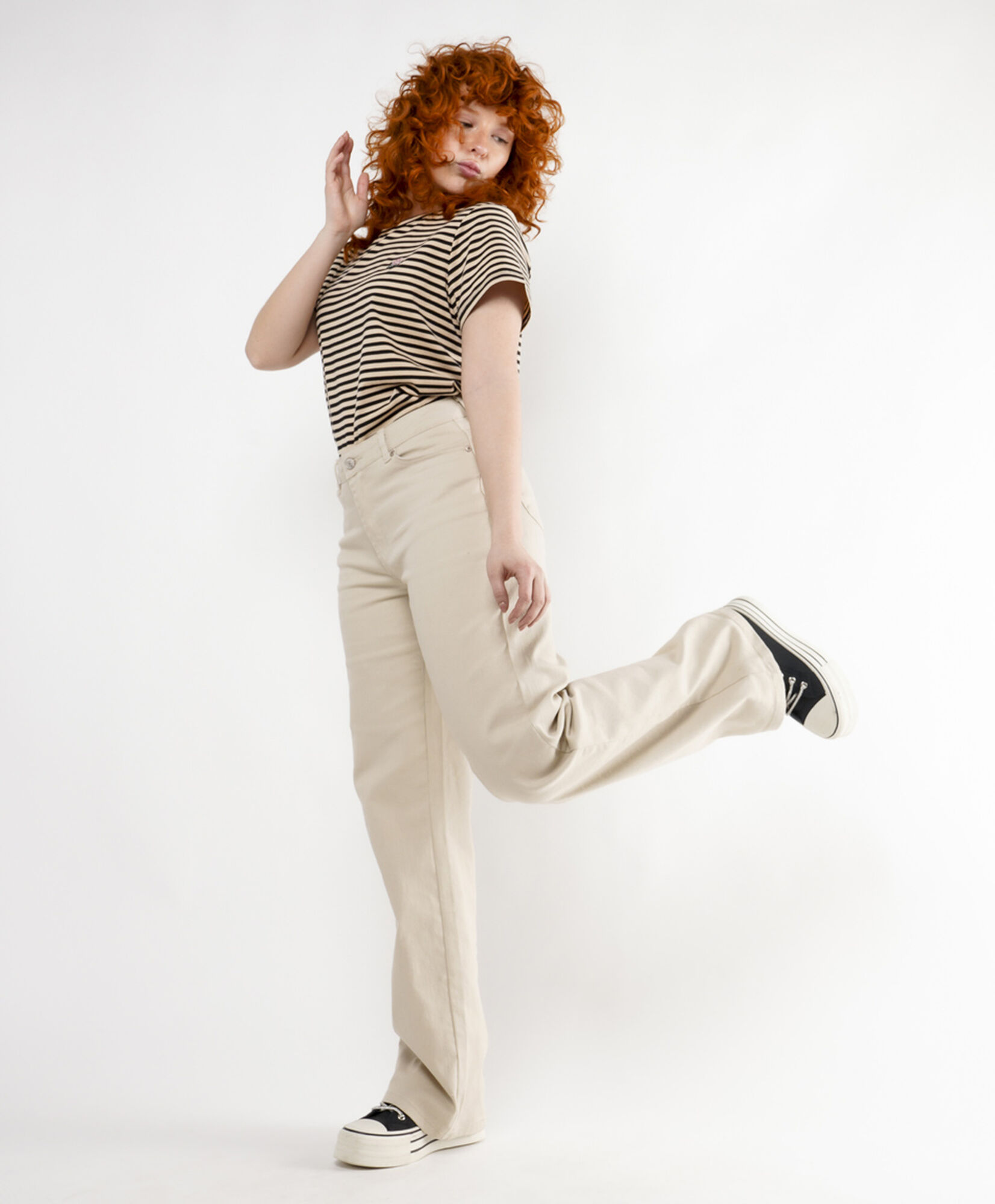 Jeans mujer beige wide Jeans mujer beige wide