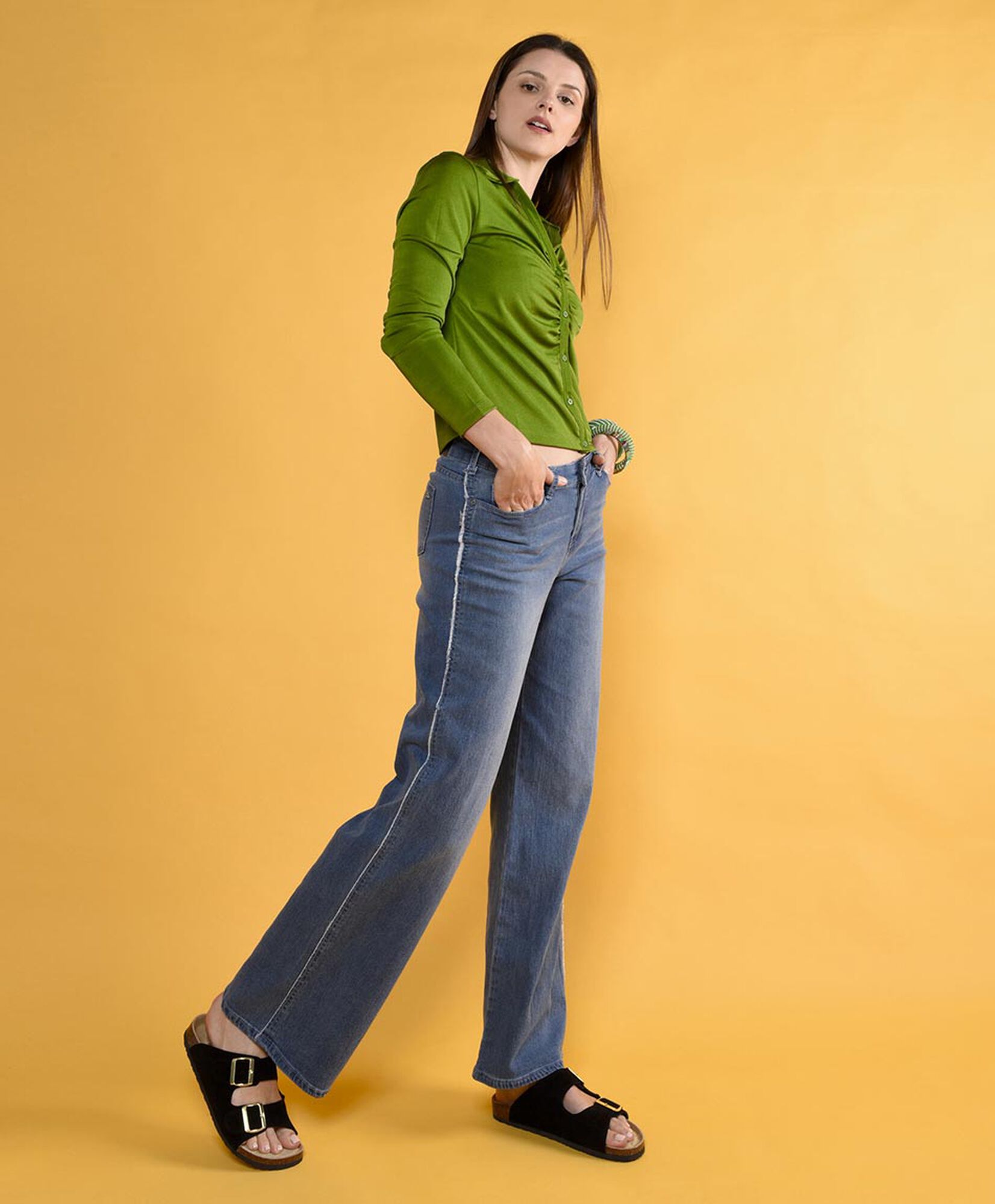 Jeans tiro alto moms Jeans tiro alto moms