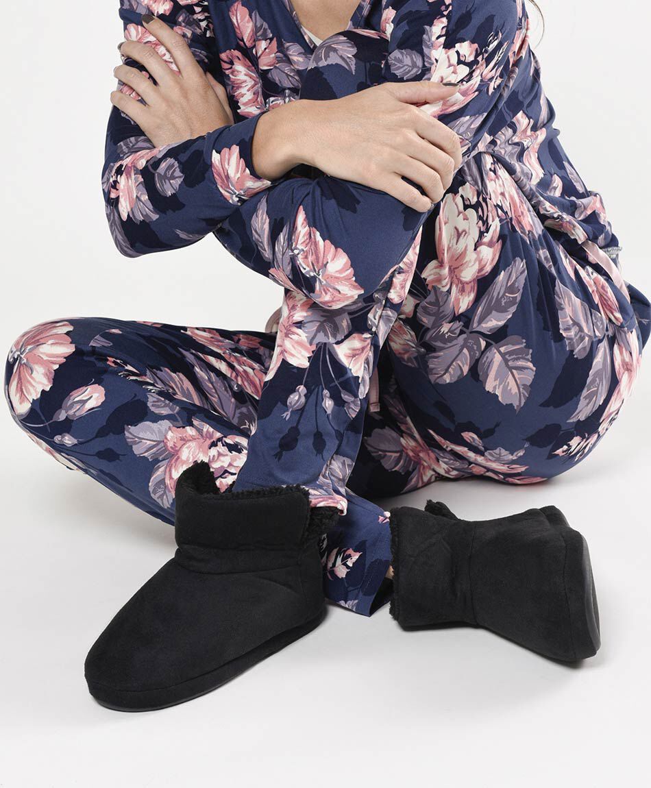 Pantufla mujer bot&iacute;n gamuza