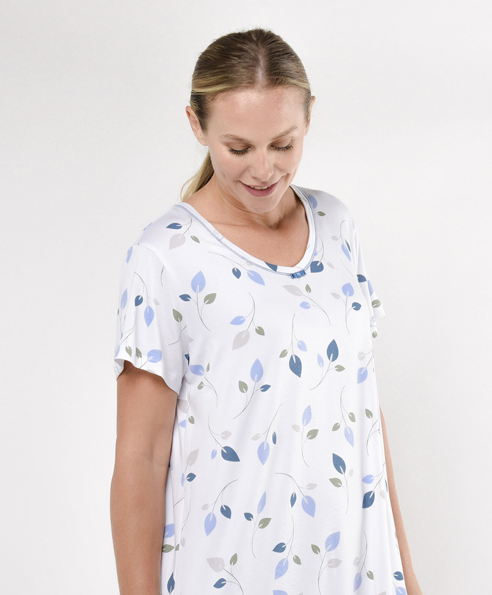 Camisa de dormir mujer hojas blue Camisa de dormir mujer hojas blue