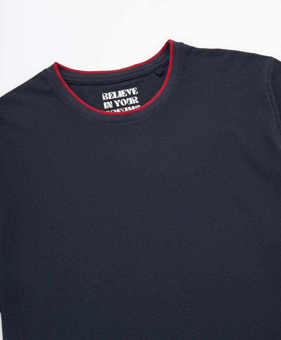 Polera hombre contraste