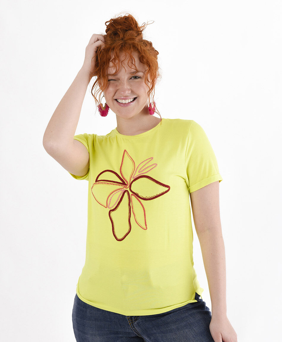 Polera mujer bordado