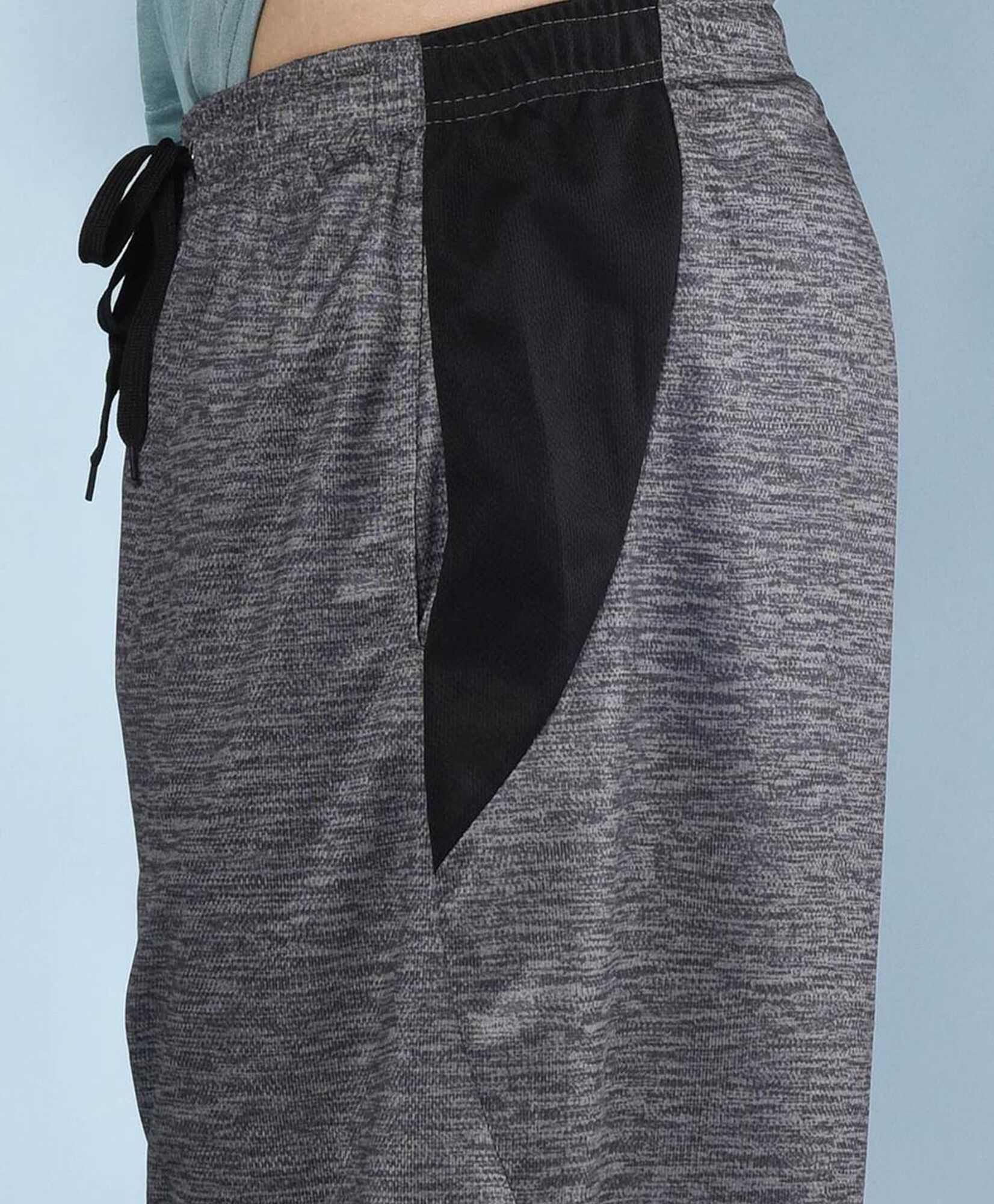 Short deportivo hombre malla lateral Short deportivo hombre malla lateral