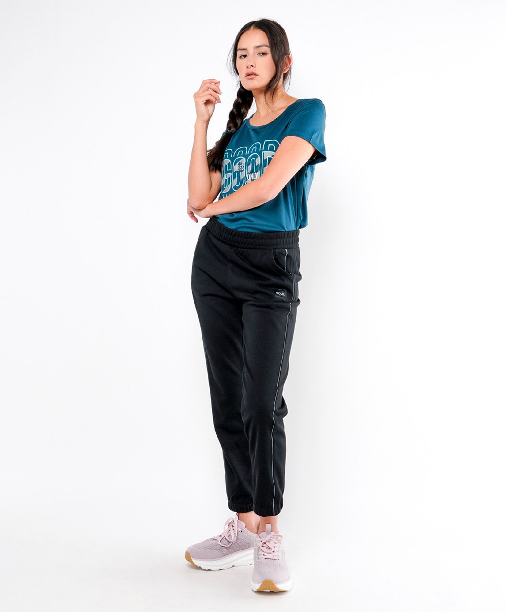 Pantalón deportivo mujer línea Pantalón deportivo mujer línea