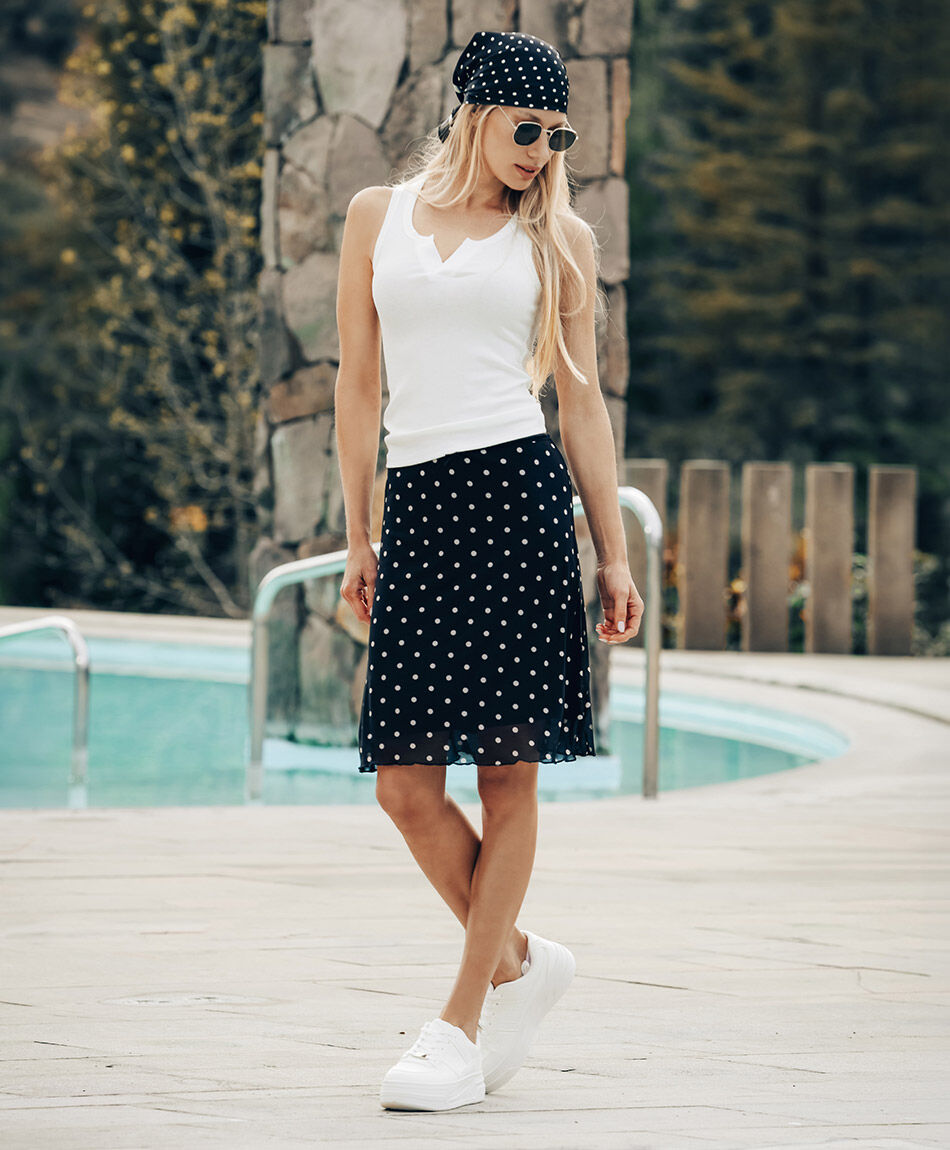 Falda mujer mesh puntos