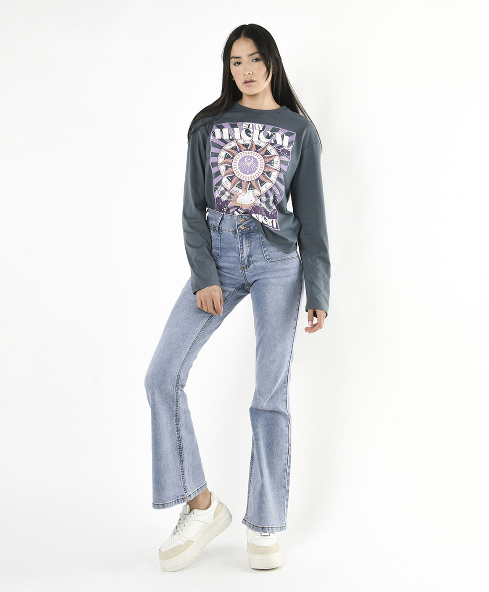 Jeans mujer bolsillo cuadrado flare Jeans mujer bolsillo cuadrado flare