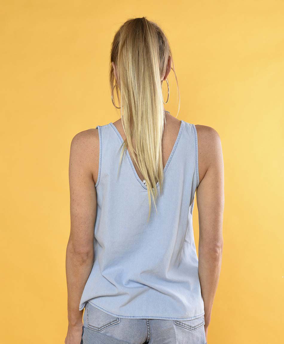 Blusa sin mangas