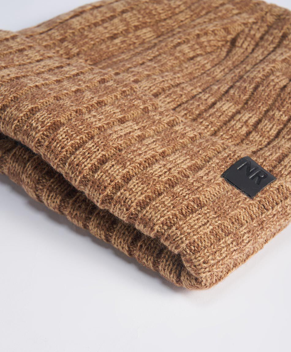 Gorro hombre textura caf&eacute;