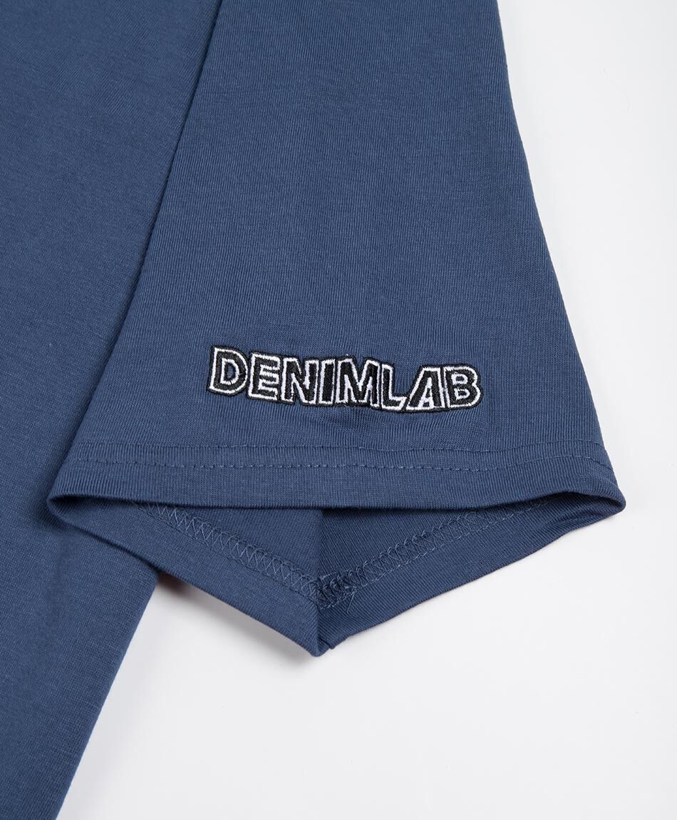Polera hombre b&aacute;sica bordado manga