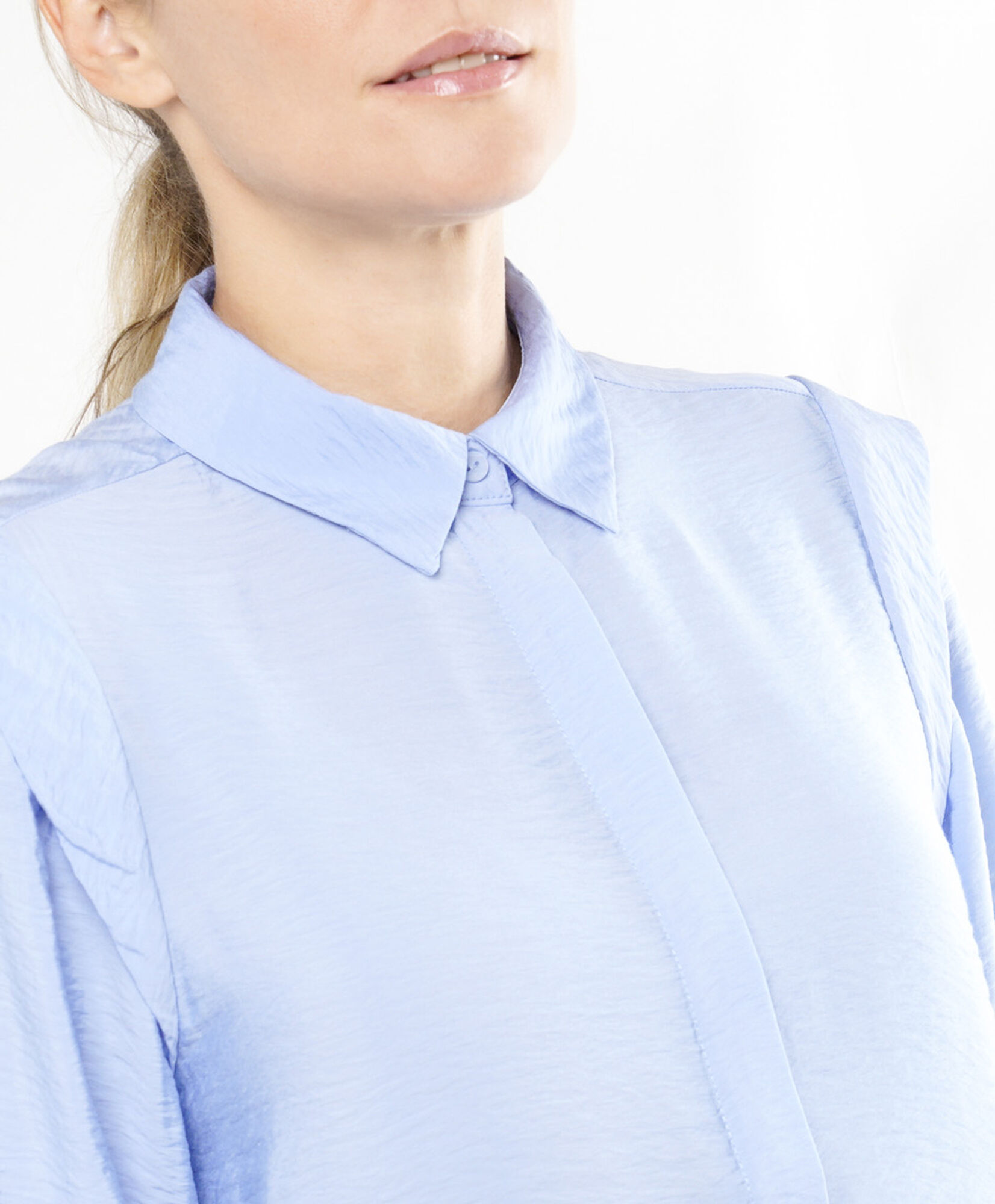 Blusa mujer vuelitos hombros Blusa mujer vuelitos hombros