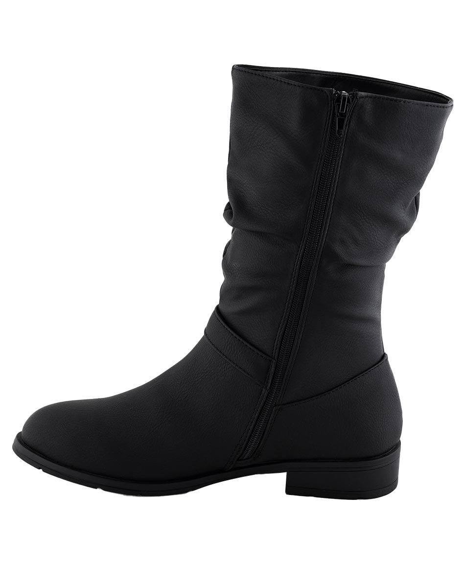 Bota plana taco cuadrado negro