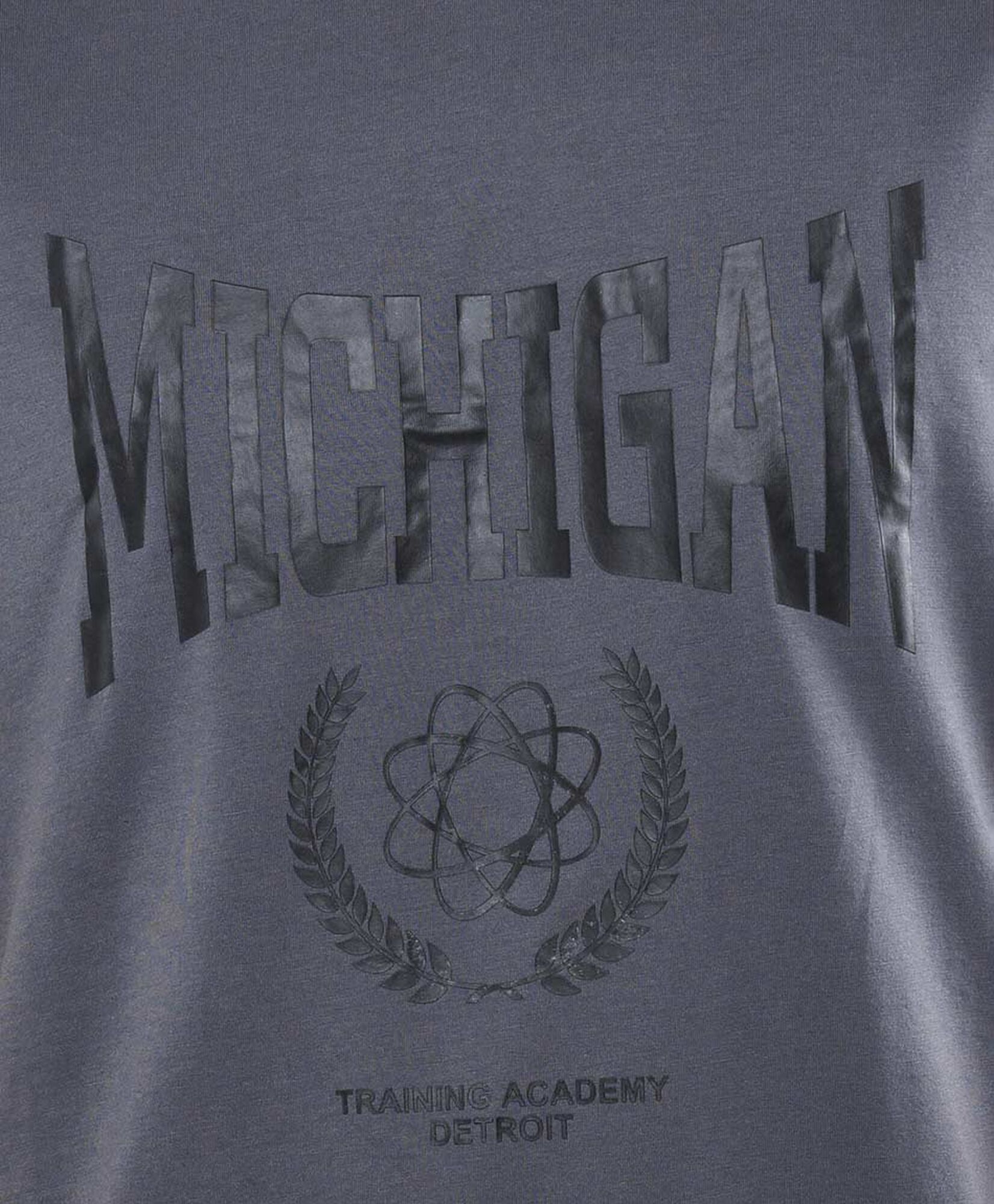 Polera deportiva hombre michigan Polera deportiva hombre michigan