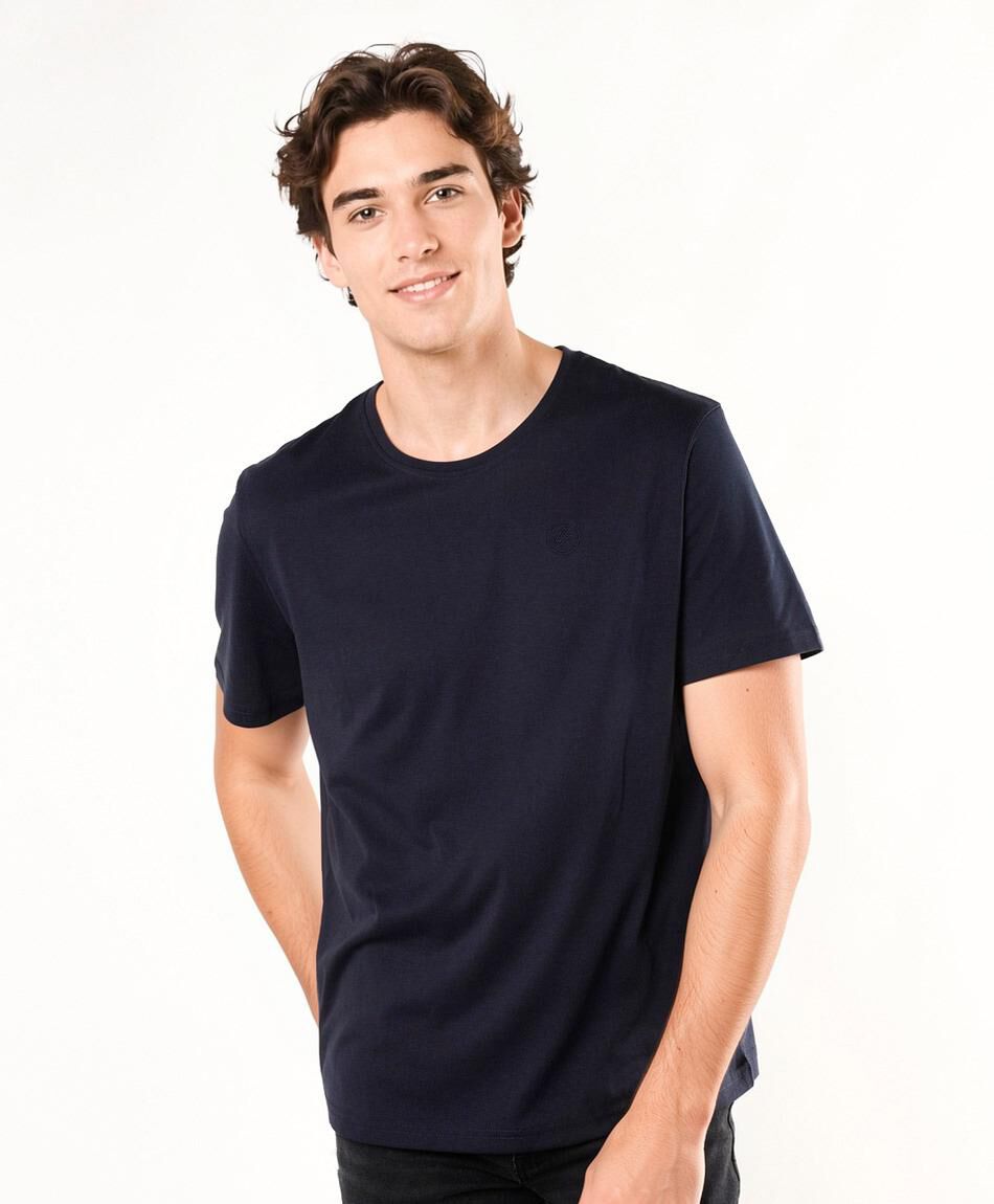 Polera hombre b&aacute;sica lisa