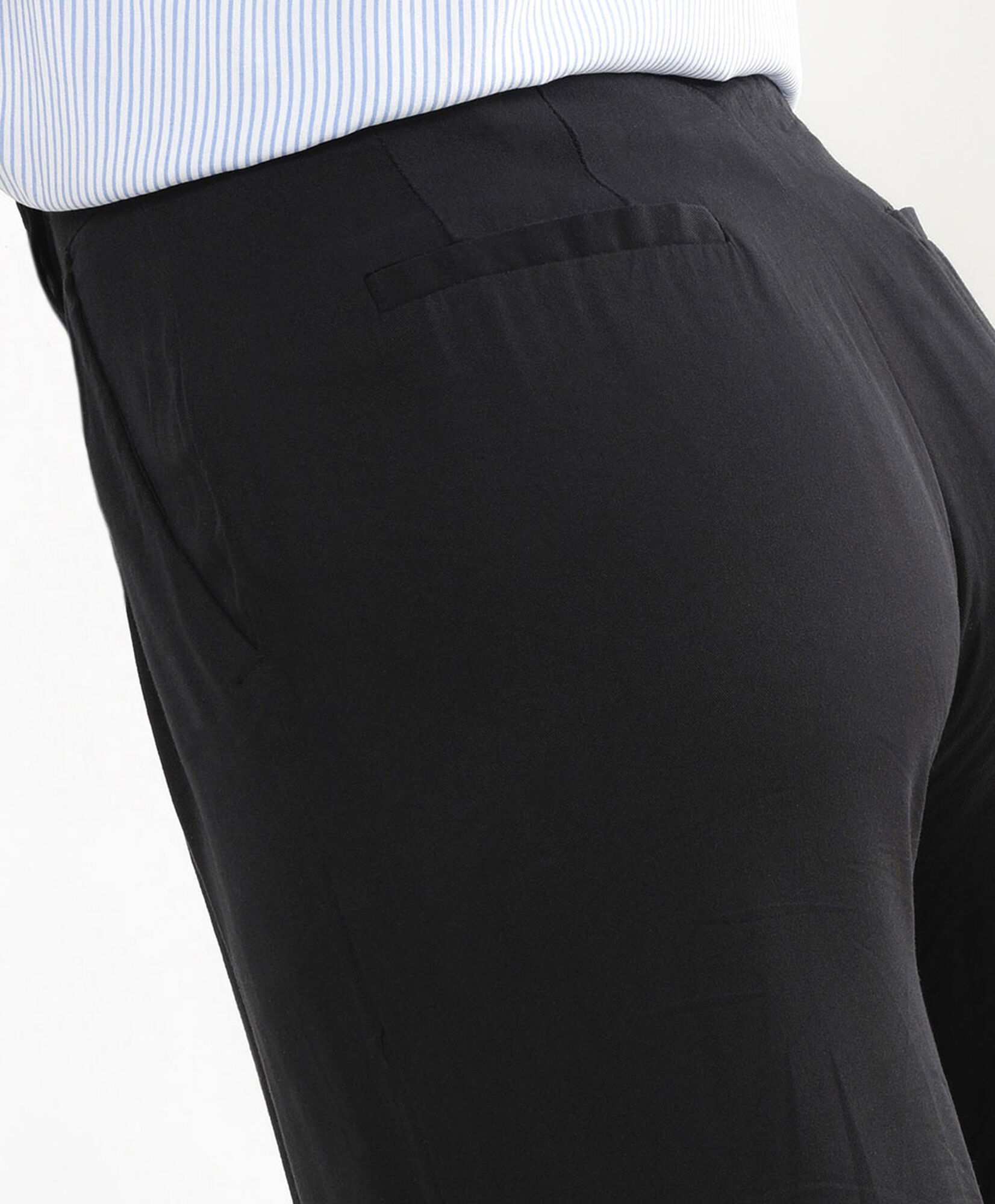 Pantalón mujer pinzas frontales wide Pantalón mujer pinzas frontales wide