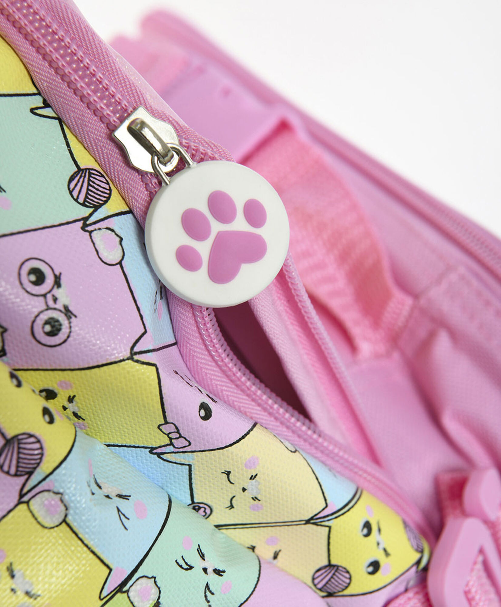 Pack mochila y accesorios escolares gatos Pack mochila y accesorios escolares gatos