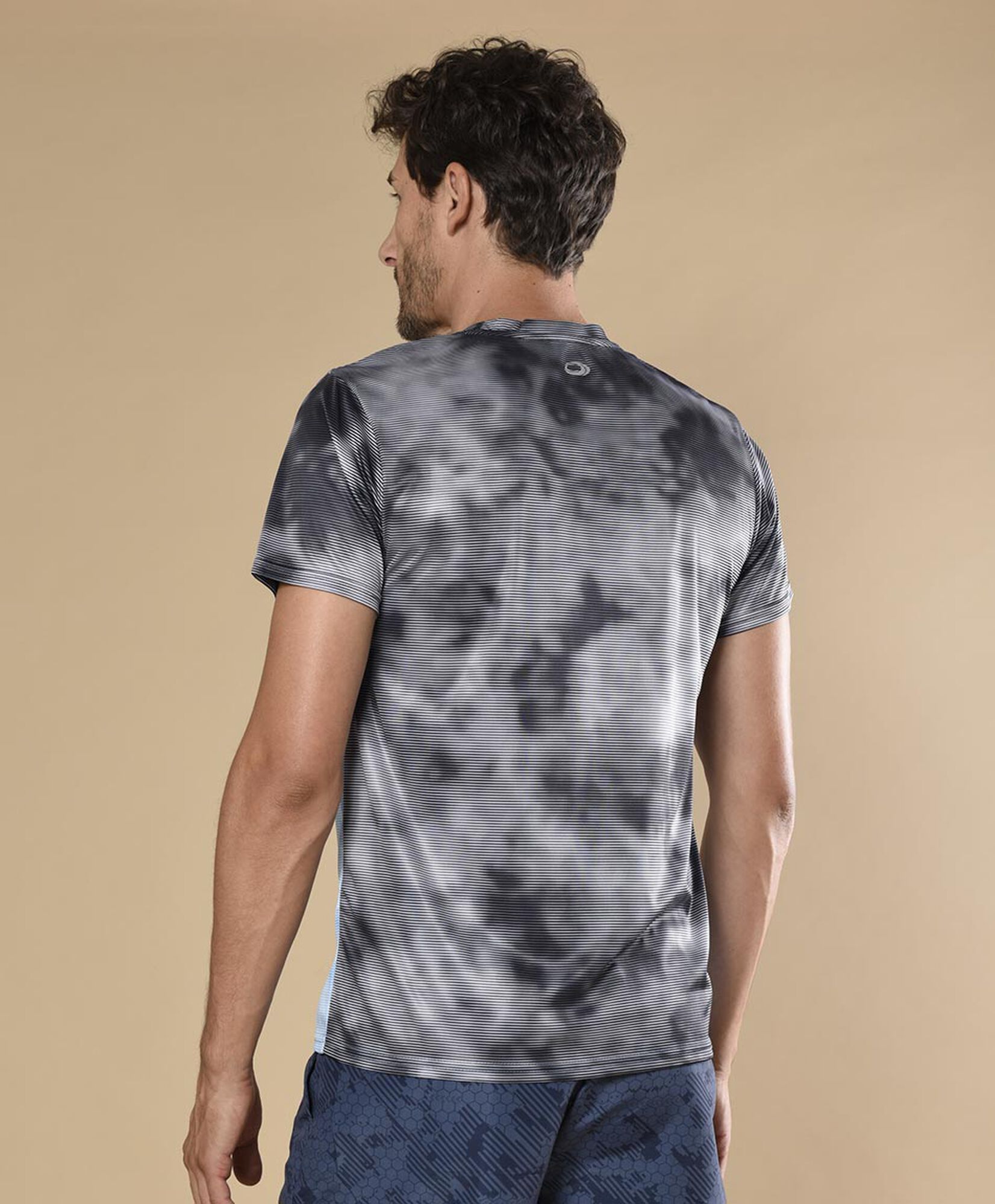Polera deportiva hombre bicolor Polera deportiva hombre bicolor