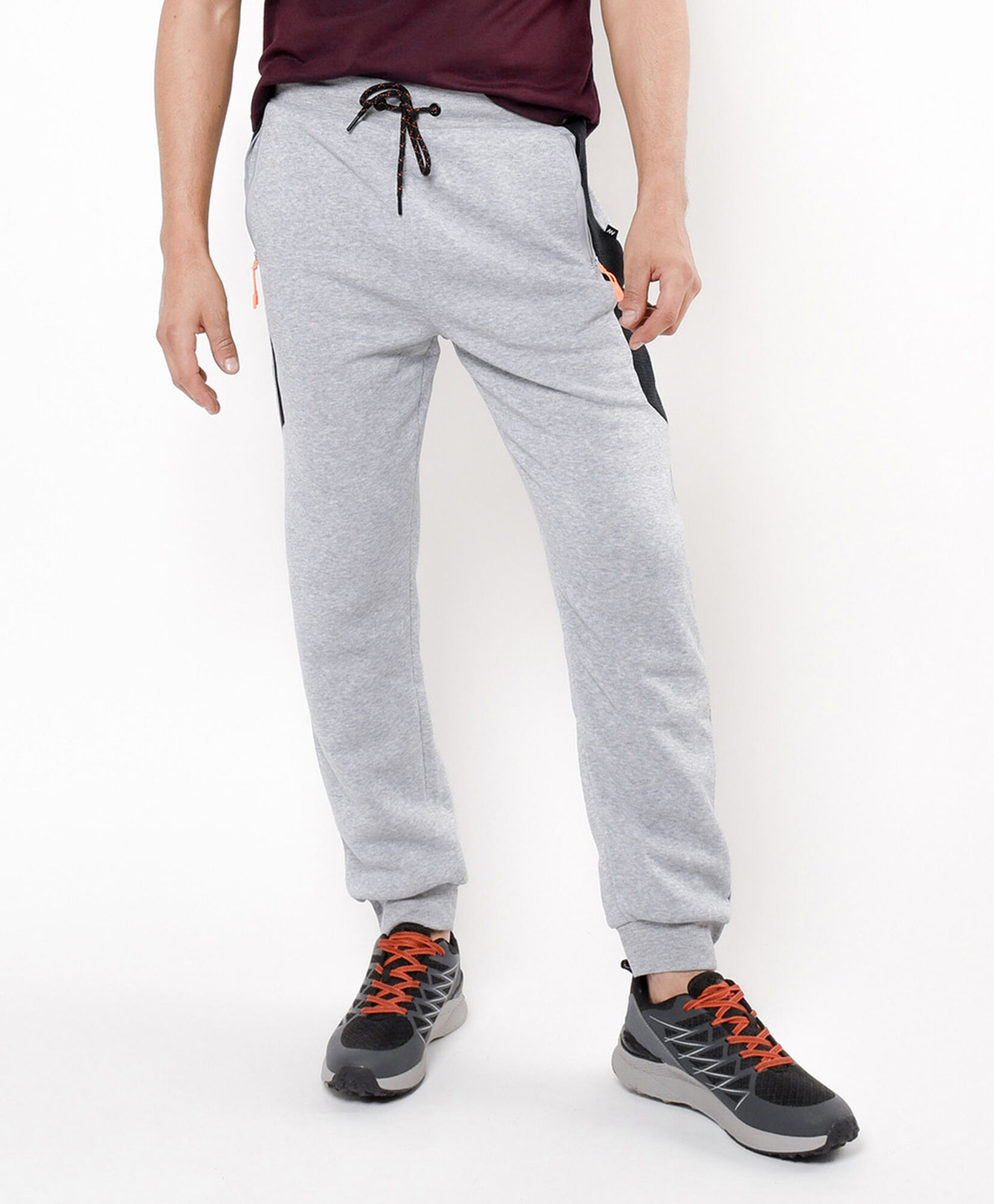 Pantalón deportivo hombre gris línea Pantalón deportivo hombre gris línea