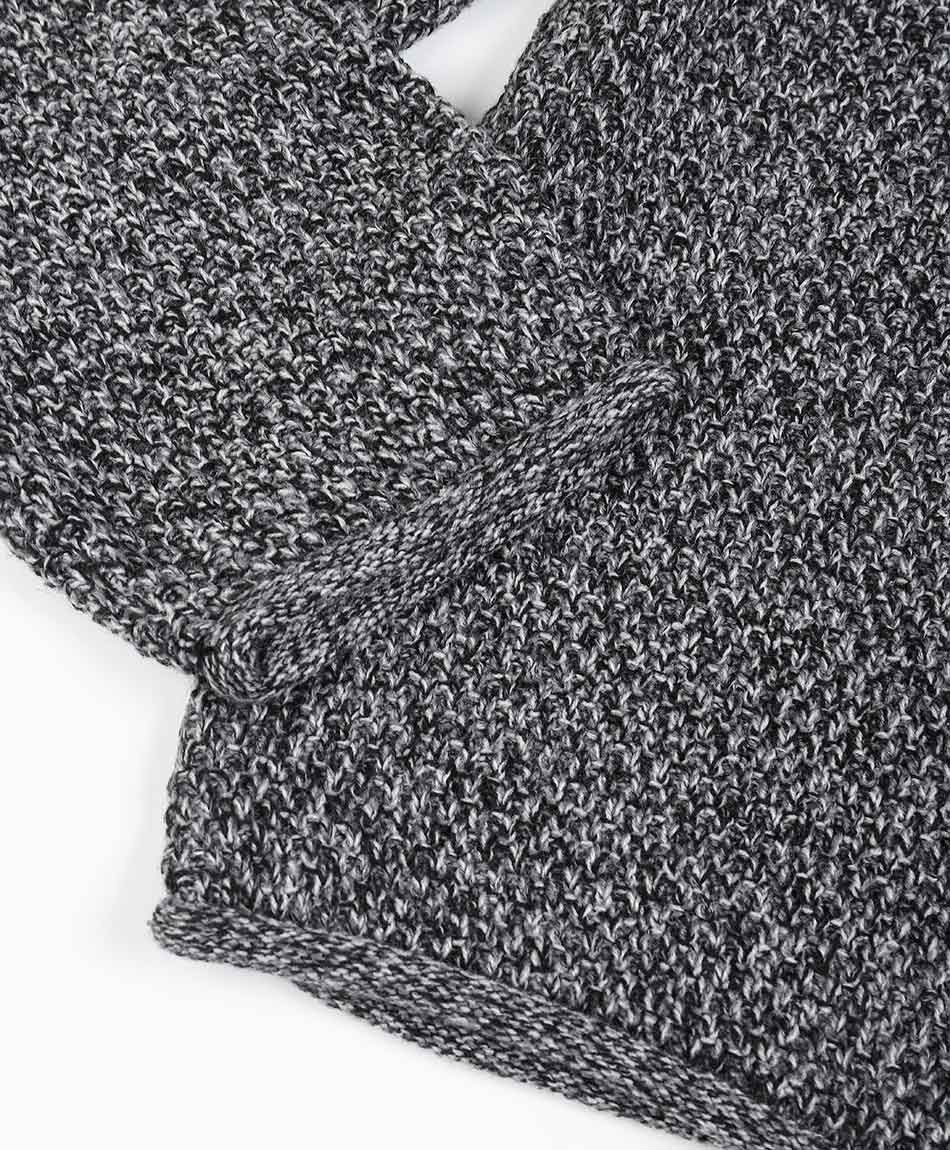 Sweater hombre terminaciones enrolladas