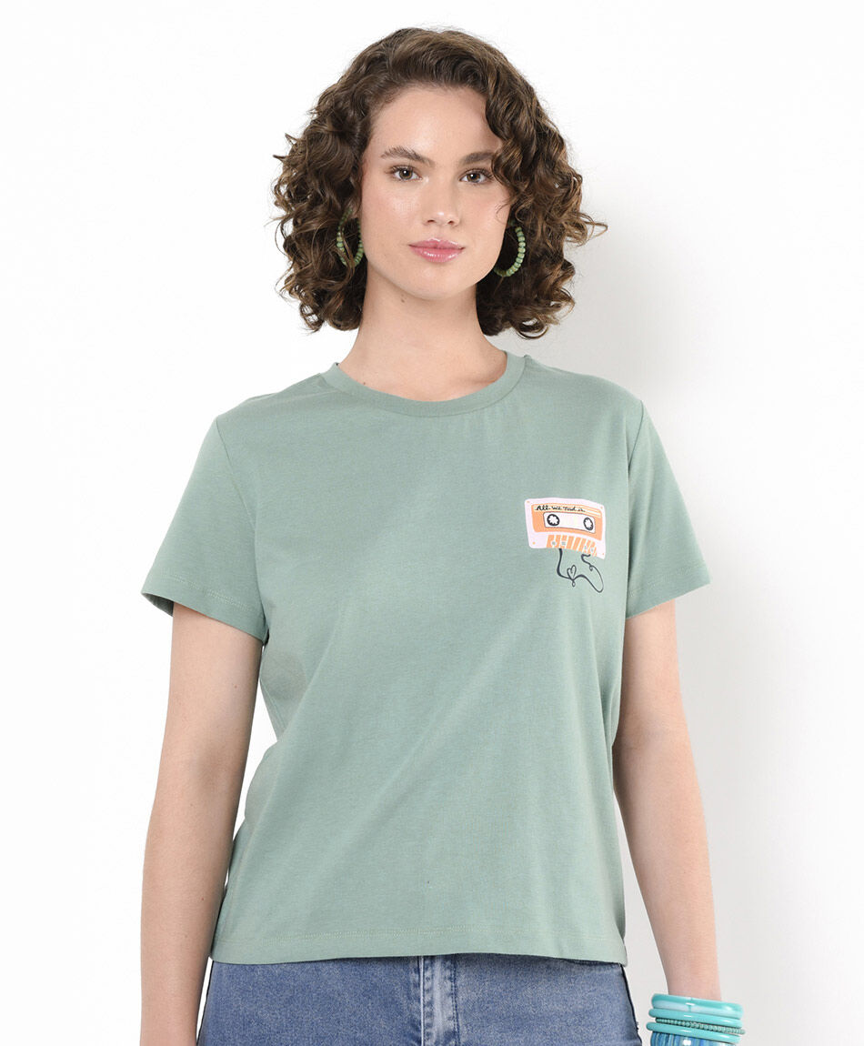 Polera mujer estampado cassette